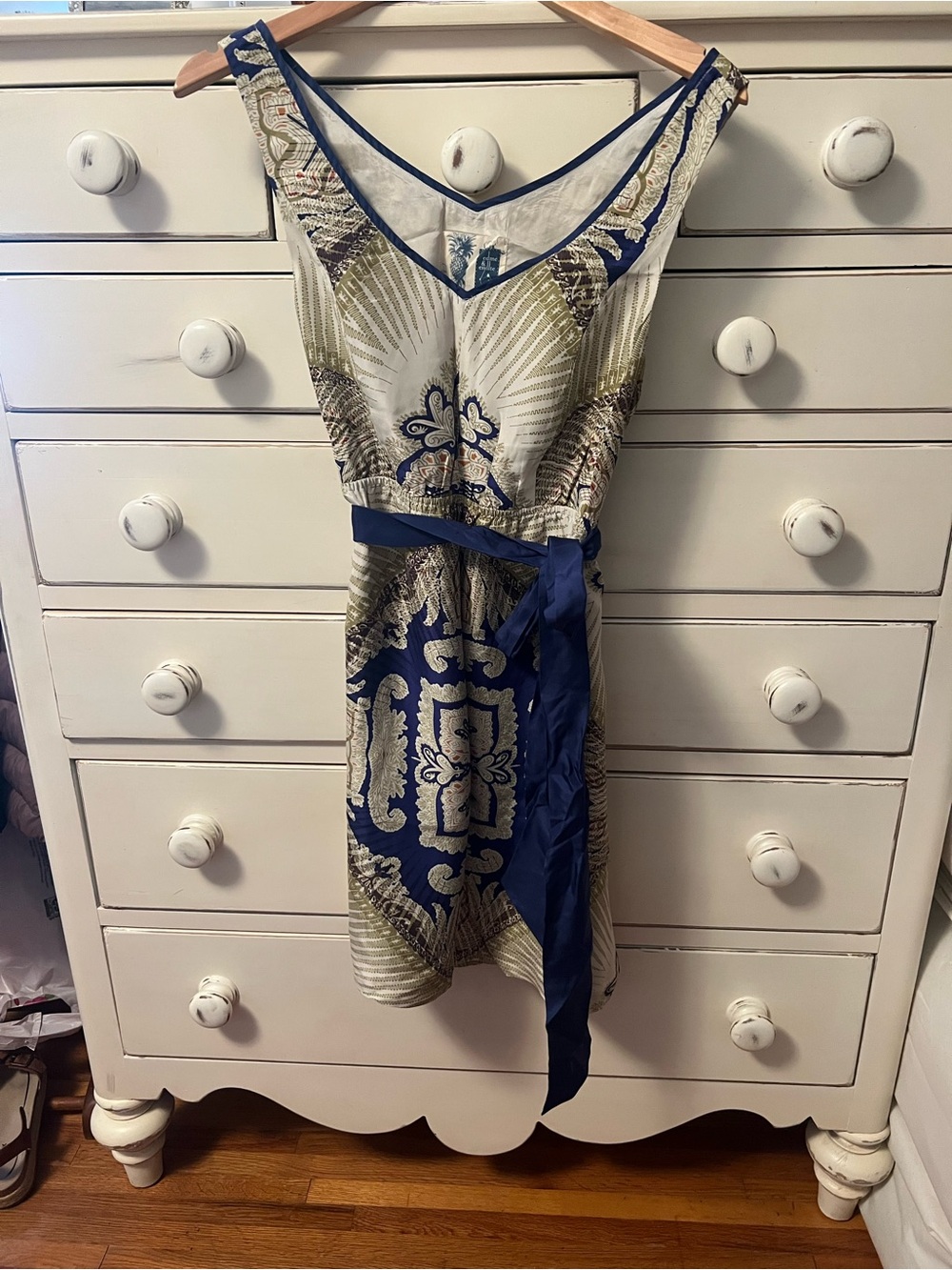 Anthropologie edme
Syllte Blue and Cream Sleeveless V-Neck Midi Dress